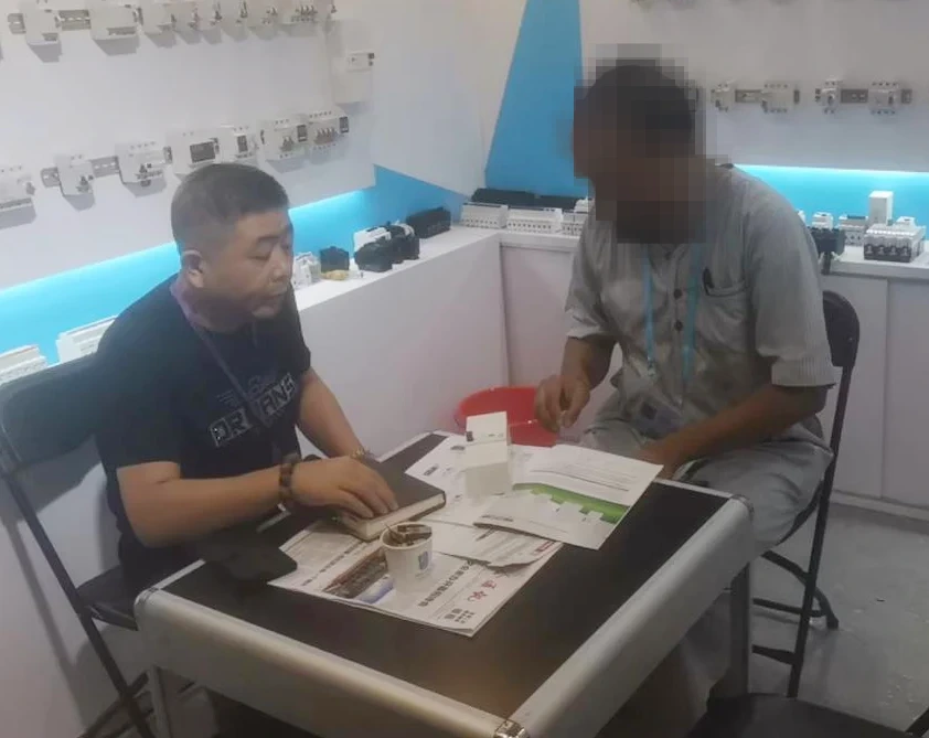 Re: 136 'Canton Fair mantida con éxito